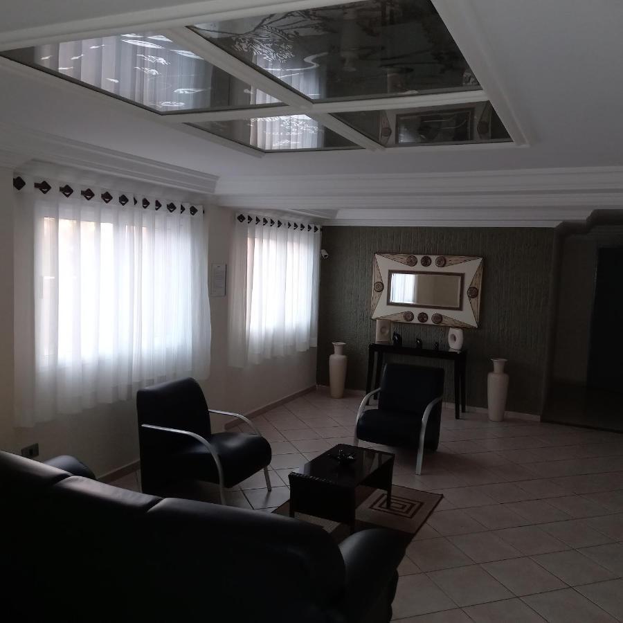 Otimo Apartamento Condominio Frente A Praia Mongaguá Eksteriør billede
